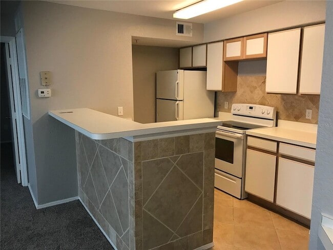 Photo - 2209 Antigua Pl Unidad 815