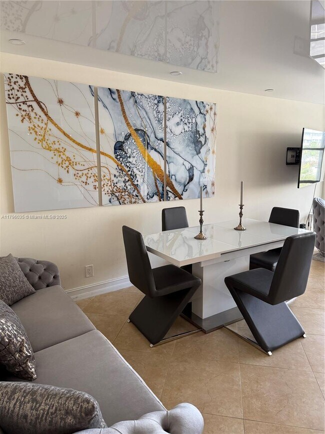 Photo - 2017 S Ocean Dr Unit 303