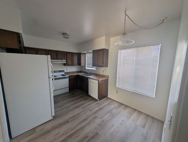 Photo - R317 Unit R317A