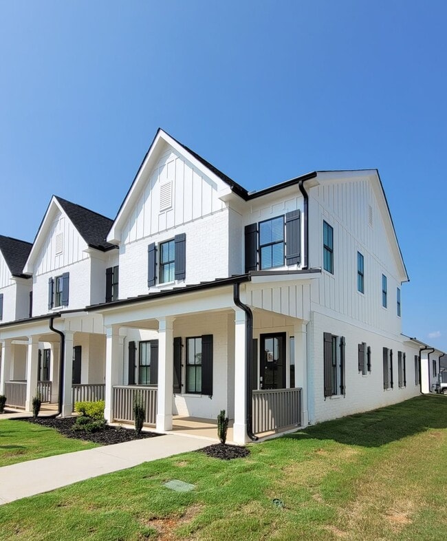 Madison City - Clift Farm - Madison City - Clift Farm Townhome