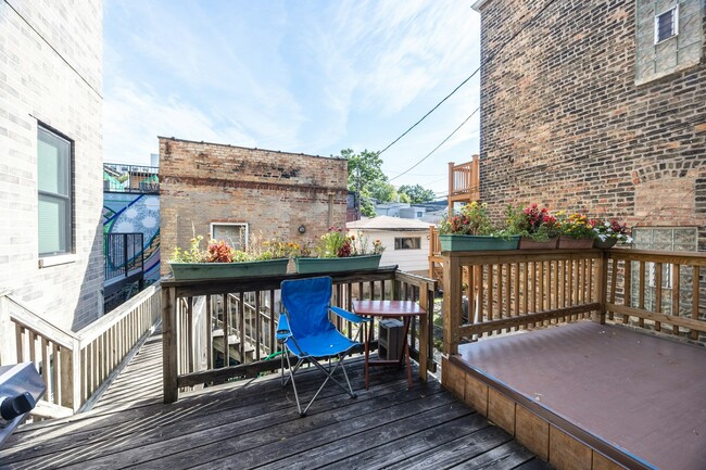 Photo - 1723 N Wood St