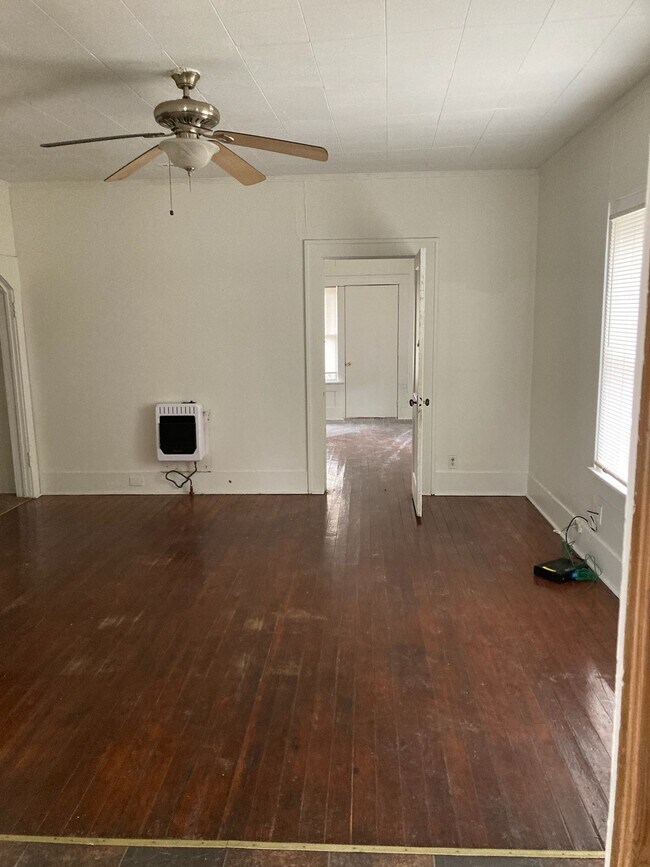 1010 W Cedar Ave Unidad 1