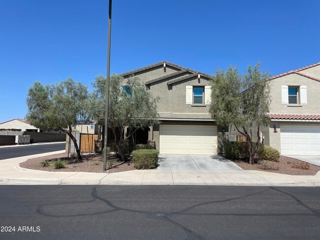 2018 N 213th Dr