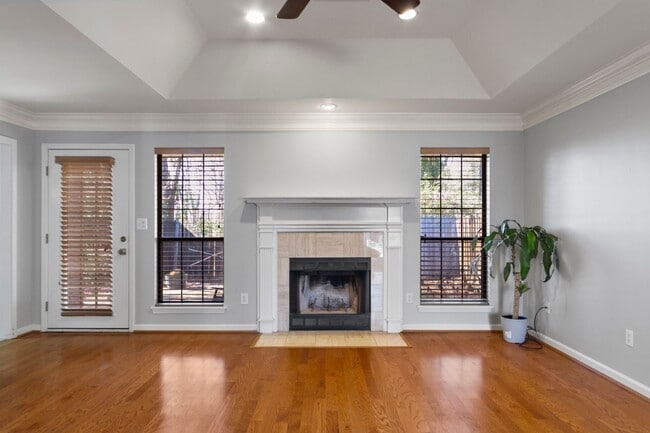 Photo - 2013 Fox Ridge Rd