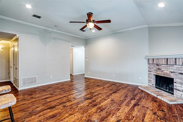 Photo - 707 Overton Dr