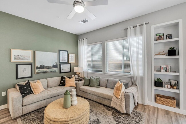 Photo - 5609 Wild Acrs