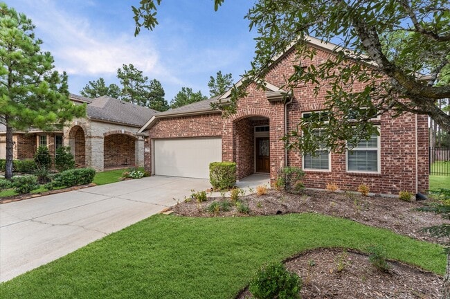 Photo - 38 Tallgrass Way
