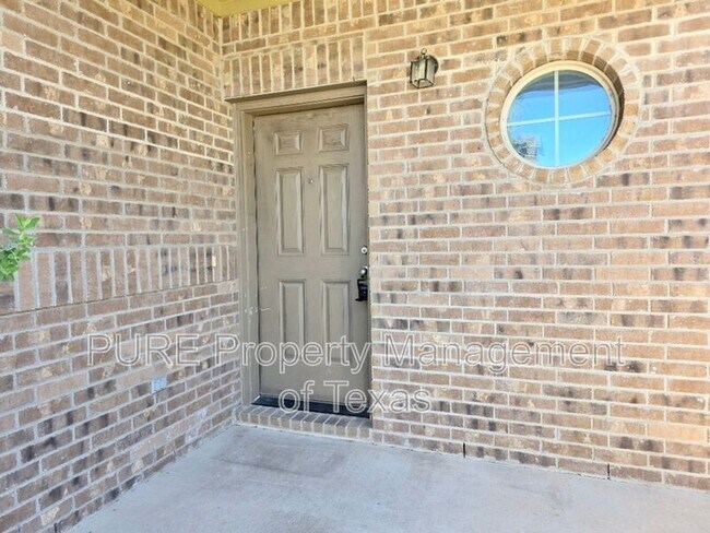 Photo - 809 Yabers Ct