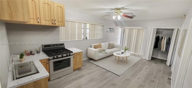 Photo - 2619 Arthur St Unit 2