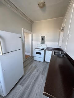 Photo - 192 King St E Unit 3