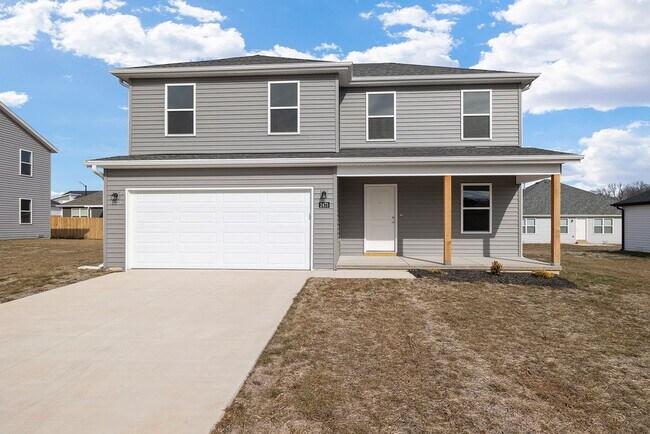 2473 E Spaniel St