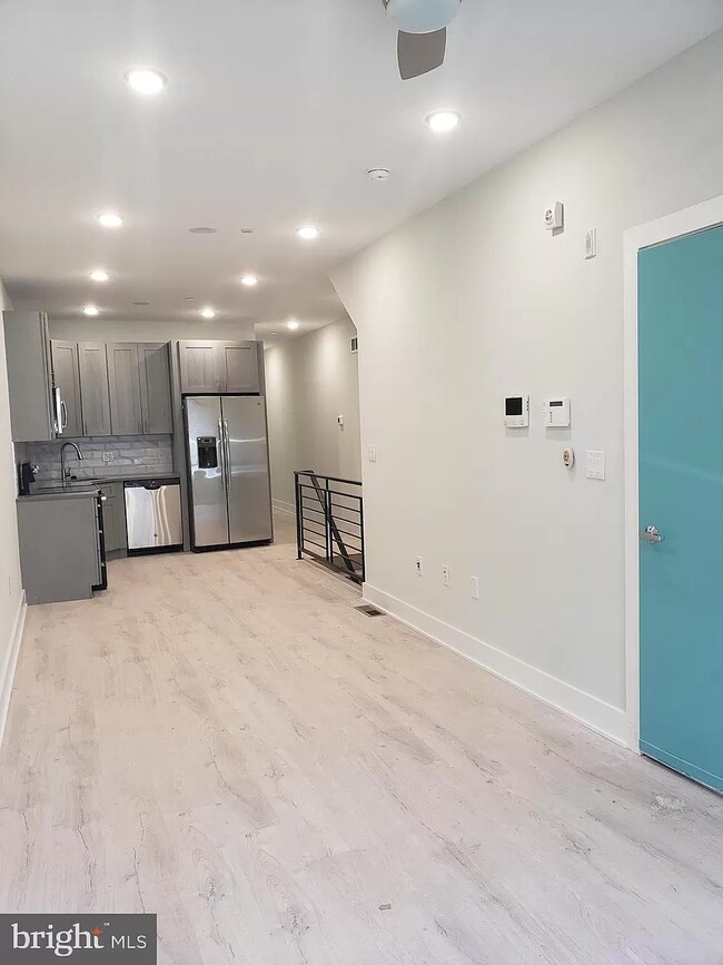 Building Photo - 28 South 48th St Unit 1