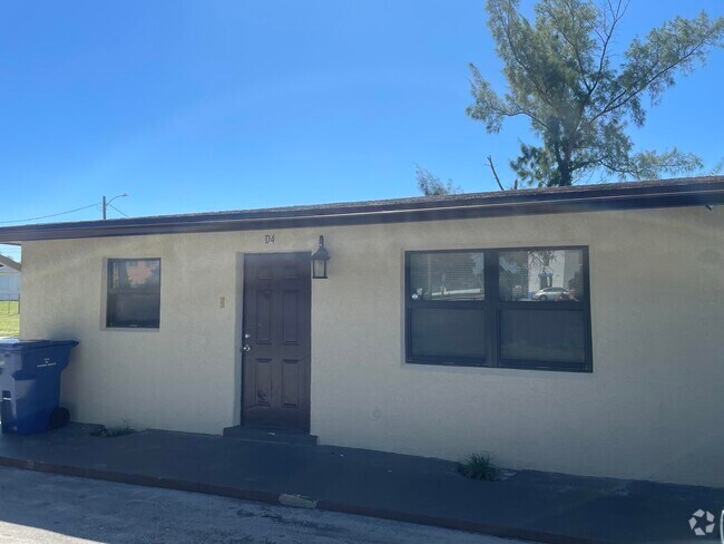 Building Photo - 2830 Avenue S Rental