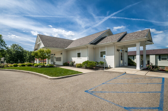 Glenwood Apartments - Glenwood Apartments