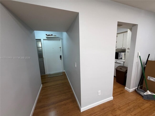 Photo - 2461 SW 82nd Ave Unit 103