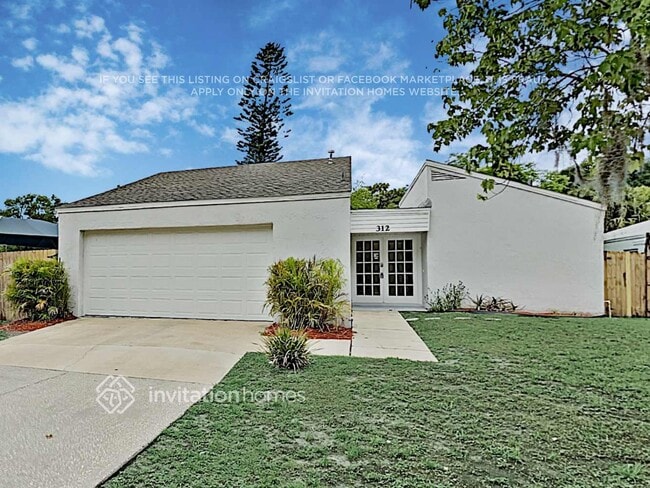 Photo - 312 S Moss Rd