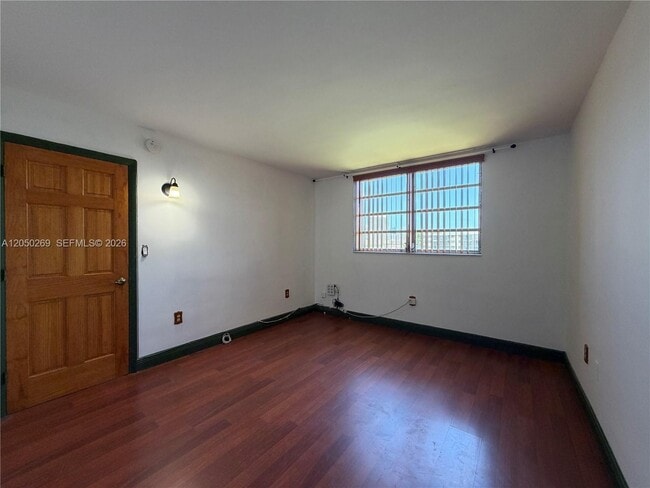 Photo - 2851 Leonard Dr Unidad J511