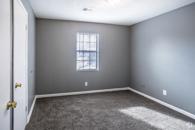 4 BR, 2 BA - Ranch