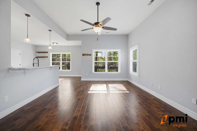 Photo - Stunning 5 Bedroom Waterfront Home with 2 car garage