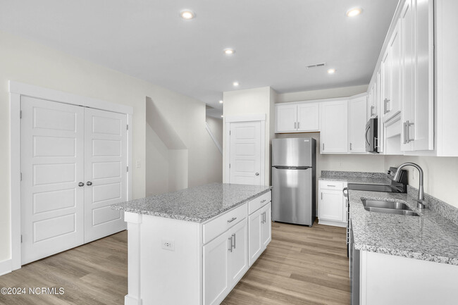 Photo - 6299 Beckington Dr Townhome