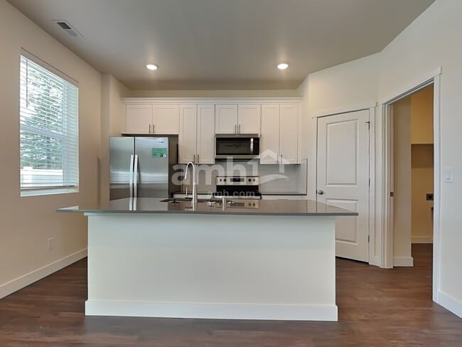 Photo - 7707 Verona Lp SW