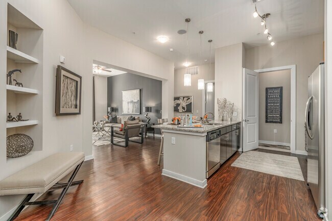 Somerset - Kitchen - 2BR, 2BA - 1,236SF
