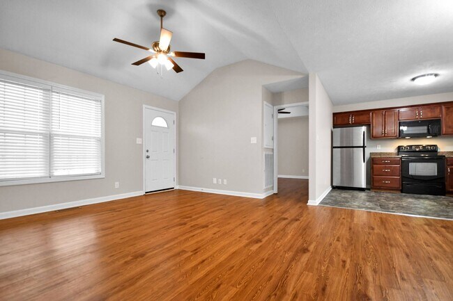 Photo - Pet Friendly Three Bedroom with Bonus!
