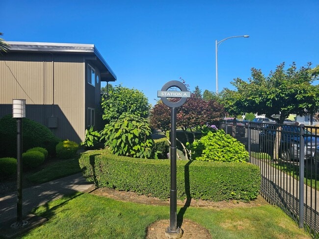 Photo - 2 Bed Condo by Tacoma General Hospital!