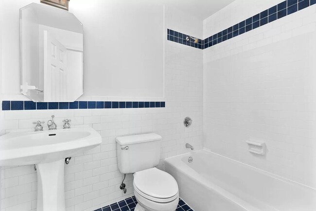 Photo - 186 W 80th St