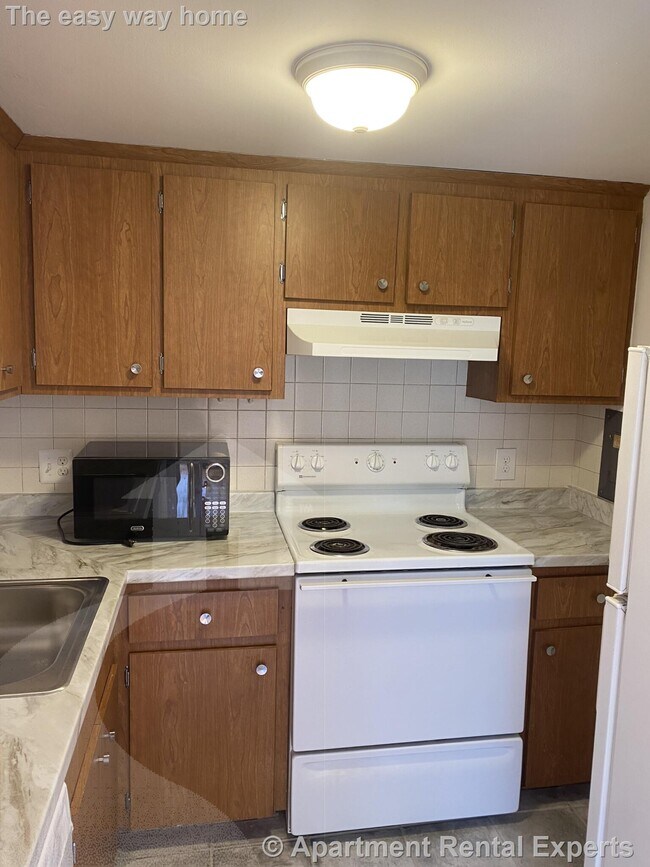 Photo - 524 Putnam Ave Unit #12