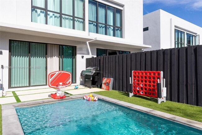 Photo - 416 NW 52nd St Townhome