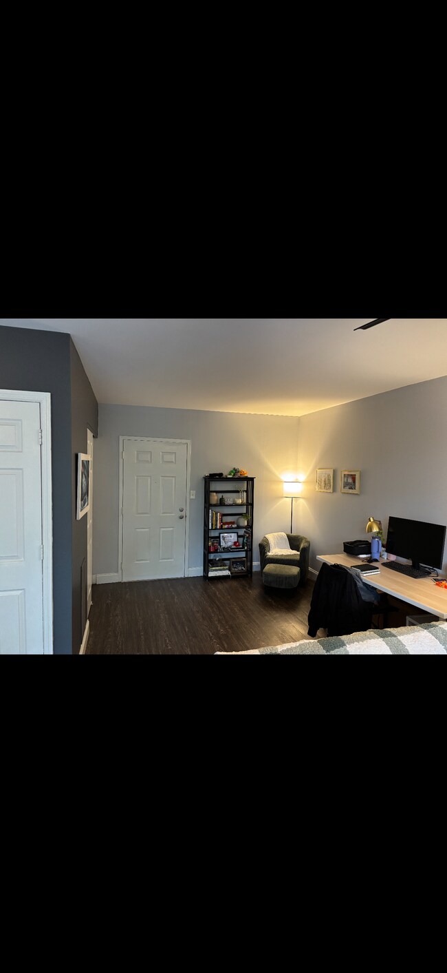 Photo - 5316 Pershing Ave Unit 303