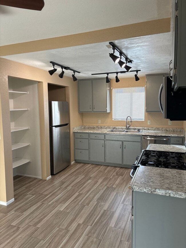 Photo - Nice 3 bedroom 2 bath