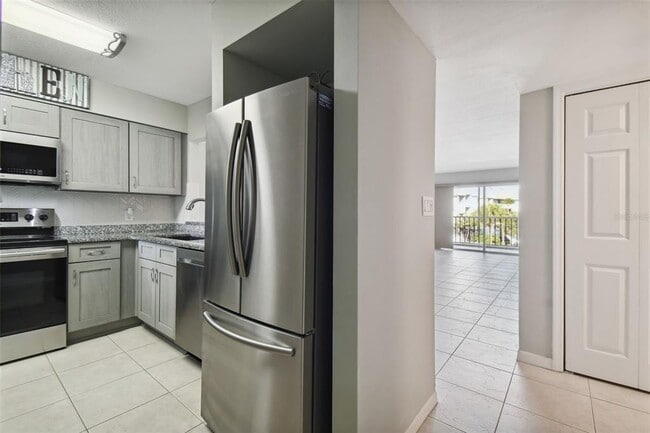 Photo - 5557 Sea Forest Dr Unit 214