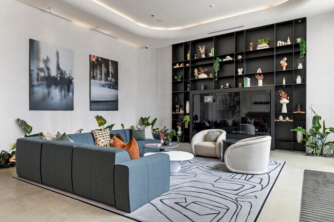 Photo - 225 N Elizabeth St Unit 2701