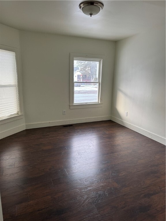 Photo - 210 Conhocton St