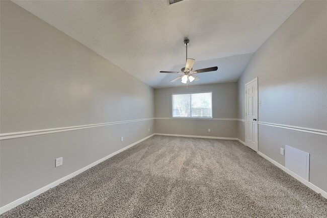 Photo - 28807 Fox Lynn Dr