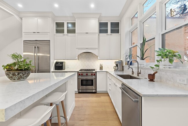 Photo - 1111 Bloomfield St