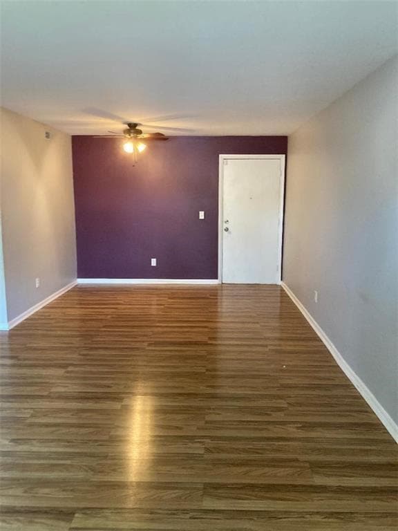 Photo - 1143 Hartford Ave