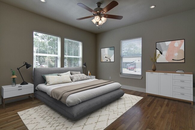 Photo - UT PRE-LEASE: 2013 Completely Remodeled 6 ...