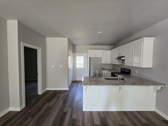 1215 Fairway Dr Unit 101