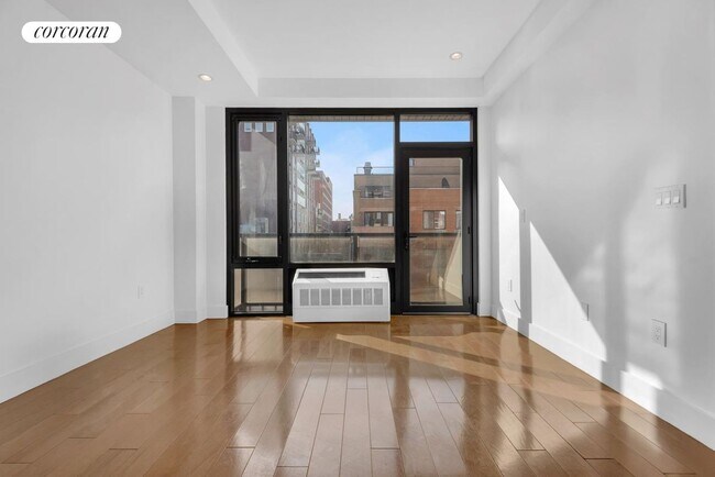 Photo - 399 E 8th St