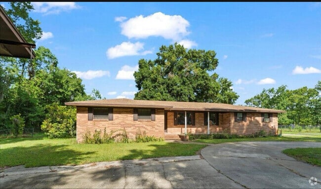 Building Photo - 4906 Yellow Water Rd Rental