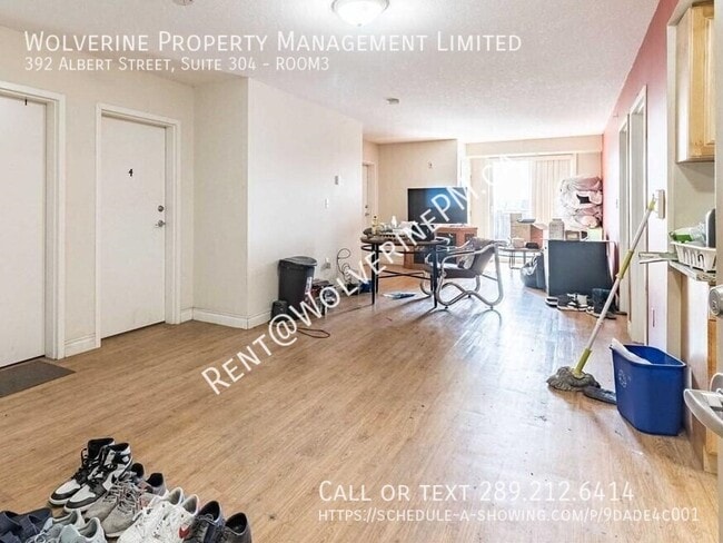 Photo - Male Student Housing in Waterloo - Students Only Unité 304-Room3