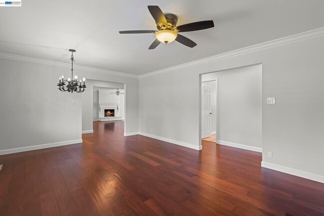 Photo - 647 Bonita Ave