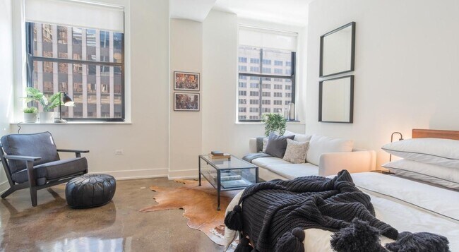 Photo - 630 S Clark St Unit 3711