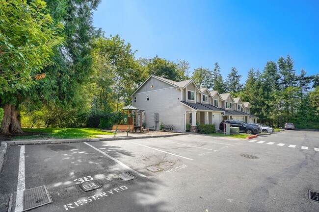 10707 SE 170th St