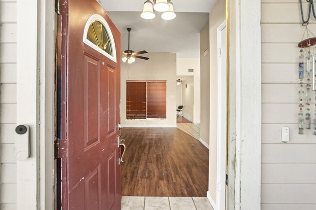 Photo - 1902 Red Sky Ct