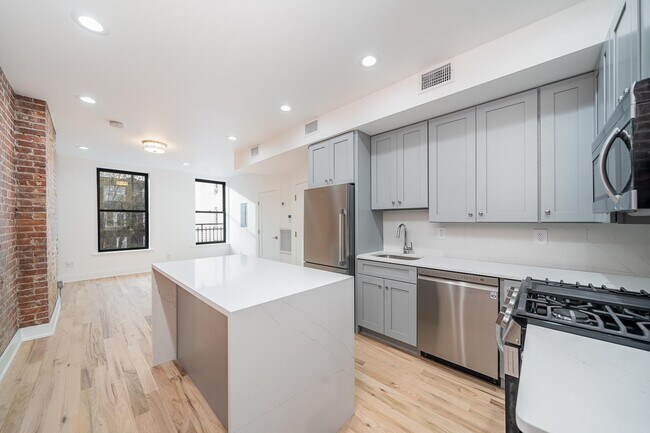 Photo - 230 Willow Ave Condo Unit 3