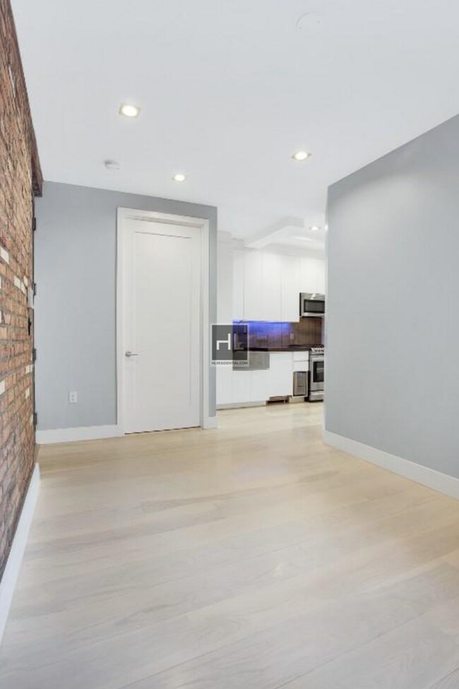 Photo - Stanton Street Unit 2F